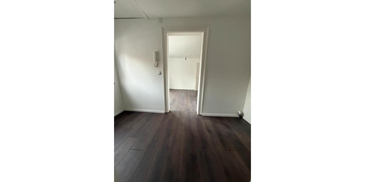 Doppelhaushälfte Siegen - 4.5 Zimmer, 100 m&sup2;, 1.100&euro; | Angebot:25449511