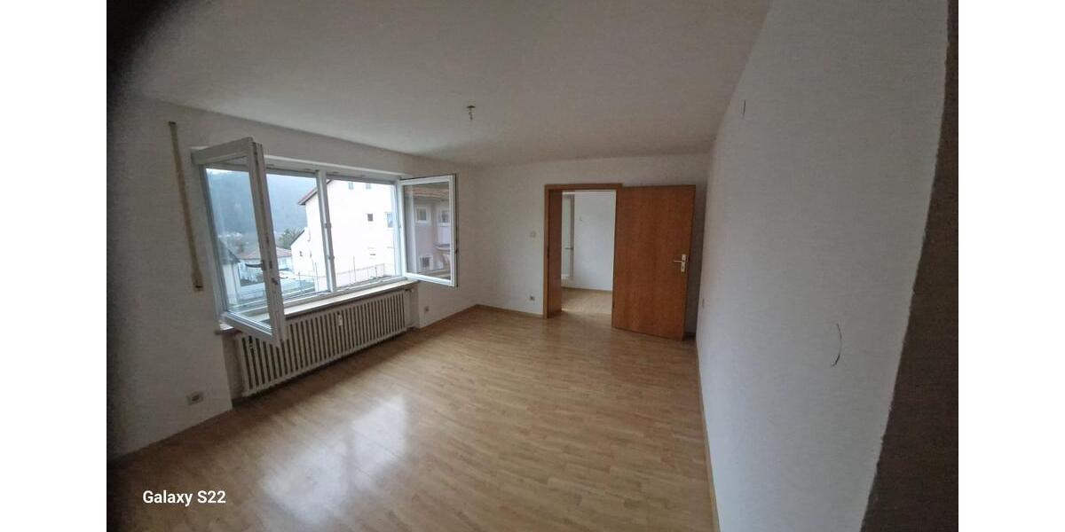 3 Zimmer Wohnung mit Garage, provisionsfrei in Riedenburg zimmer