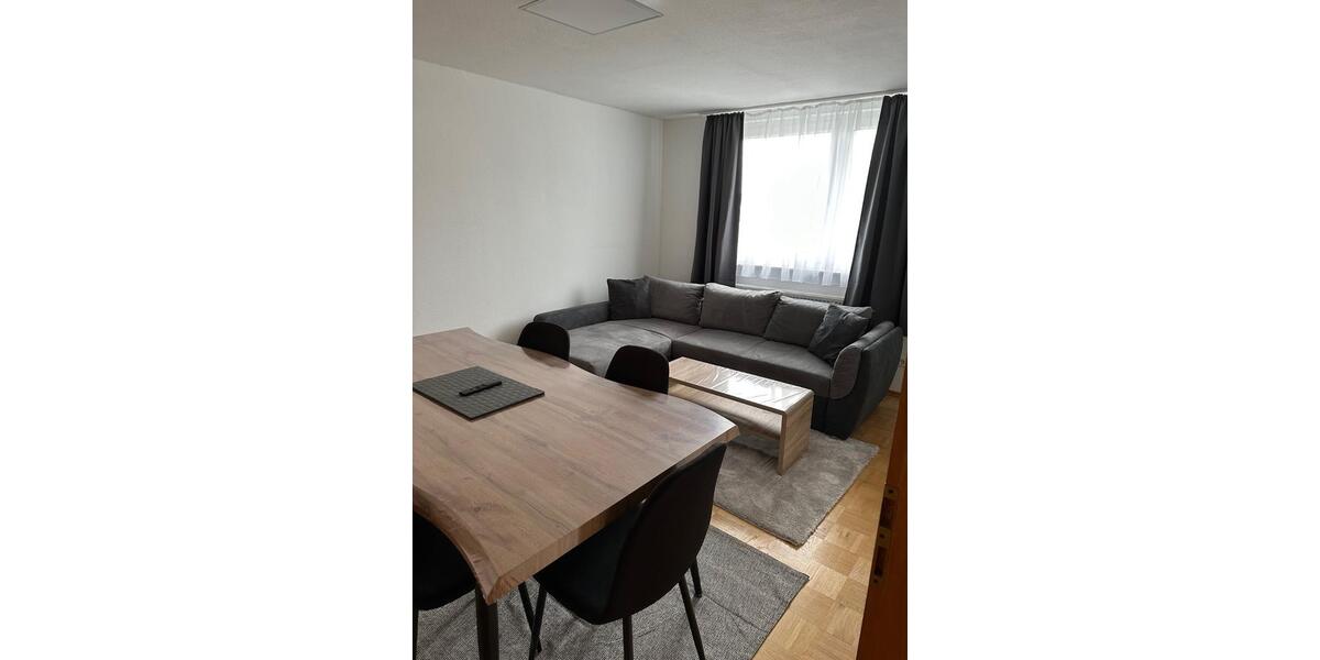 Erdgeschoßwohnung Dettingen an der Erms - 4 Zimmer, 80 m&sup2;, 2.200&euro; | Angebot:24590426