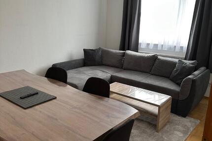 Wohnung Dettingen an der Erms - 4 Zimmer, 80 m&sup2;, 2.200&euro; | Angebot:24590426