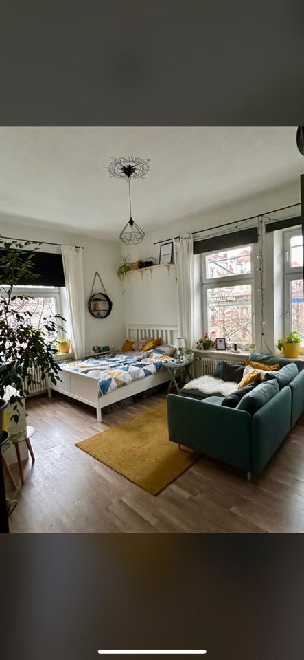 AugustSeptember Untermiete Schwabing WG-Zimmer München 22 qm