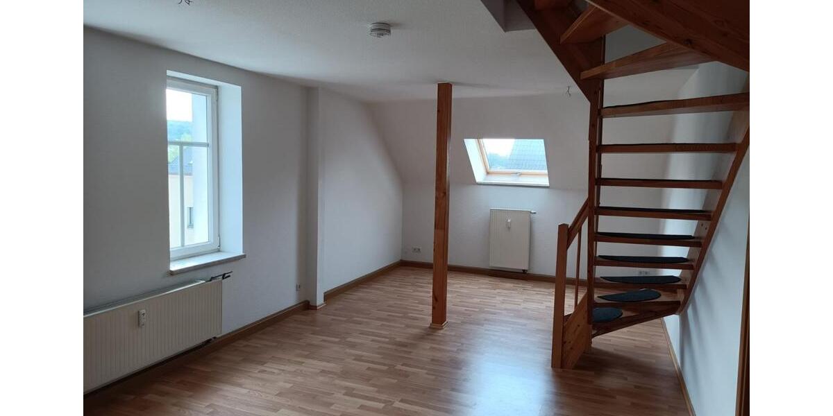 Maisonettenwohnung Oelsnitz (Erzgebirge) - 2 Zimmer, 61 m&sup2;, 366&euro; | Angebot:26576705