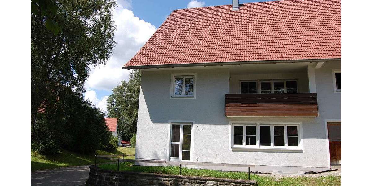 Etagenwohnung Memmingen-Dickenreishausen Dickenreishausen - 3 Zimmer, 93 m&sup2;, 930&euro; | Angebot:25256053