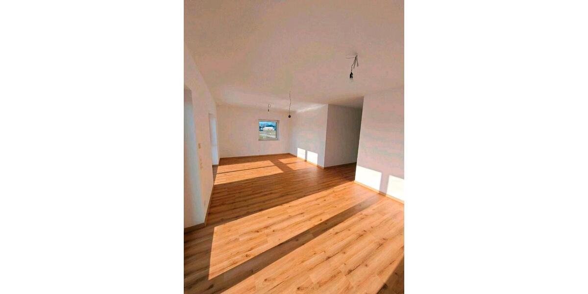 Etagenwohnung Fürstenau - 3 Zimmer, 92 m&sup2;, 900&euro; | Angebot:26429435