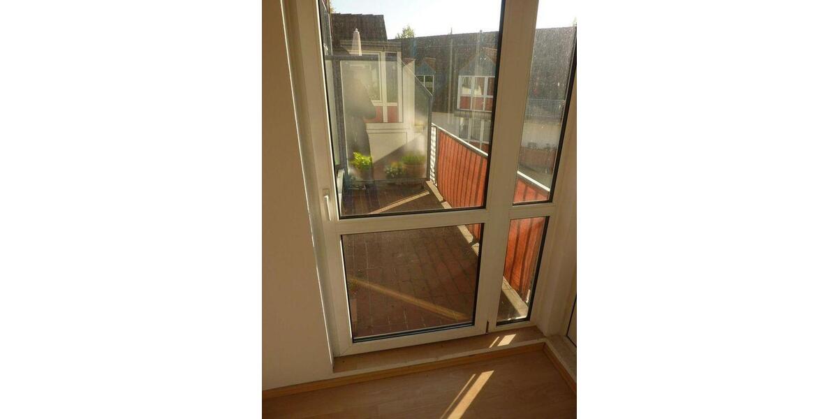 Dachgeschoßwohnung Pulheim - 2 Zimmer, 82 m&sup2;, 920&euro; | Angebot:26565259
