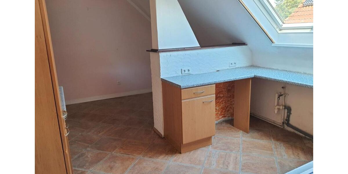 Dachgeschoßwohnung Witzenhausen - 4 Zimmer, 100 m&sup2;, 650&euro; | Angebot:26221962