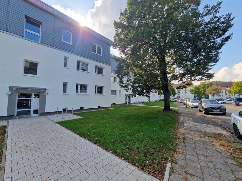 Schicke 2-Zimmer-Wohnung im 2.OG zimmer