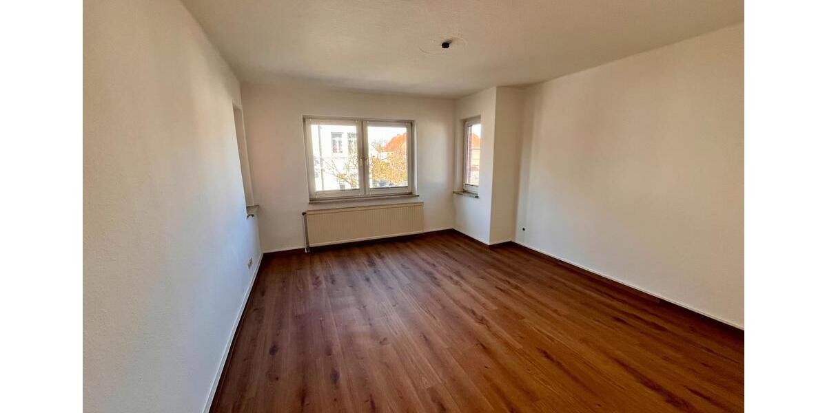 Etagenwohnung Uelzen - 4 Zimmer, 75 m&sup2;, 675&euro; | Angebot:25377062