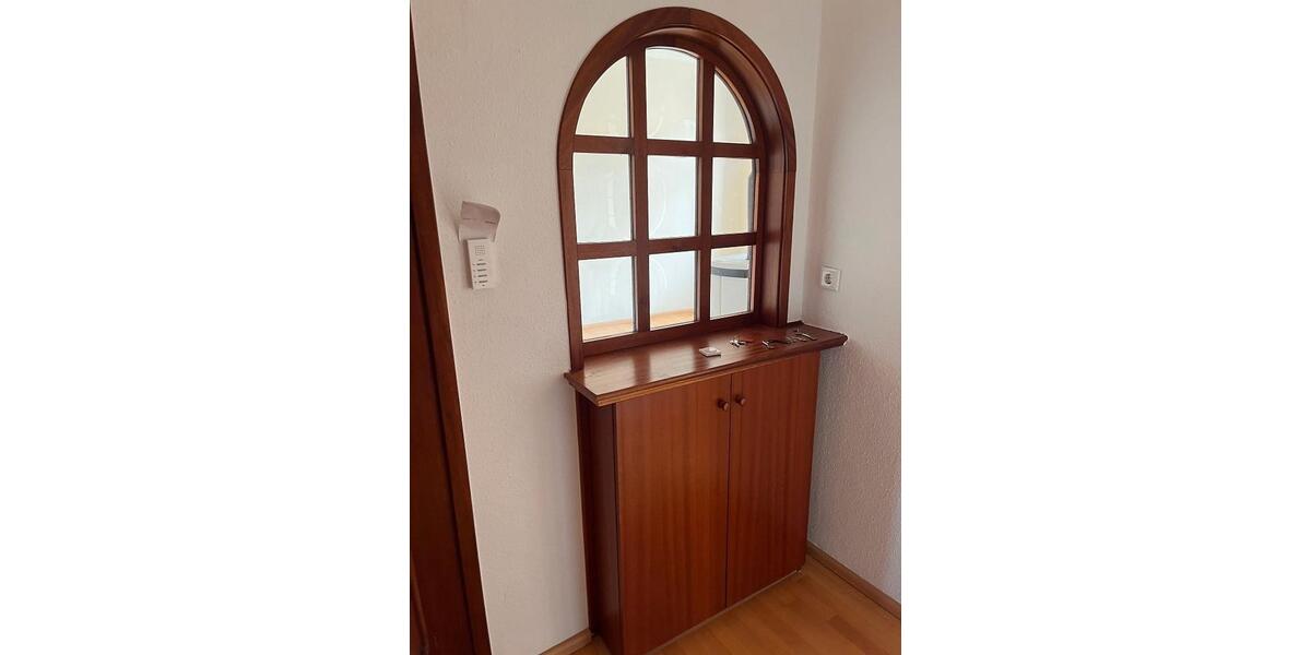 Etagenwohnung Emden - 5 Zimmer, 130 m&sup2;, 800&euro; | Angebot:26019066