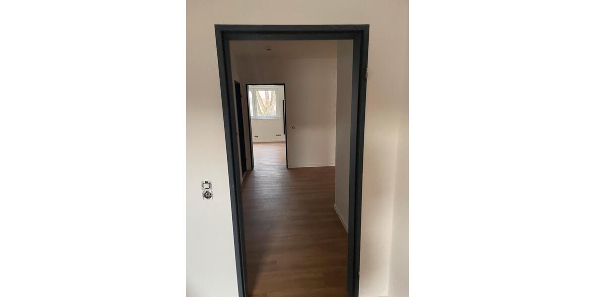 Wohnen auf Zeit Trier Kürenz - 1 Zimmer, 13 m&sup2;, 379&euro; | Angebot:25869067