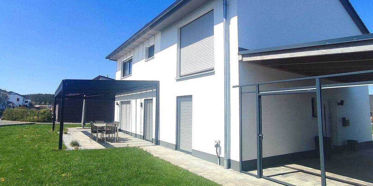 Einfamilienhaus Oberreichenbach - 5 Zimmer, 177 m&sup2;, 2.800&euro; | Angebot:26657299