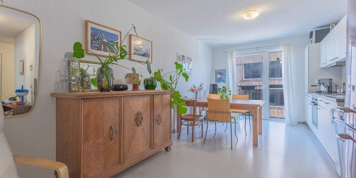 Einfamilienhaus Kassel Nord-Holland - 2 Zimmer, 730&euro; | Angebot:25846754