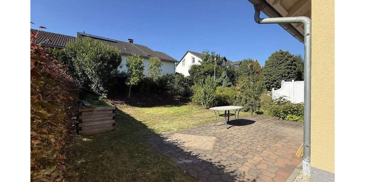 Komfortables Effizienzhaus mit Garten & Carport 3 zimmer