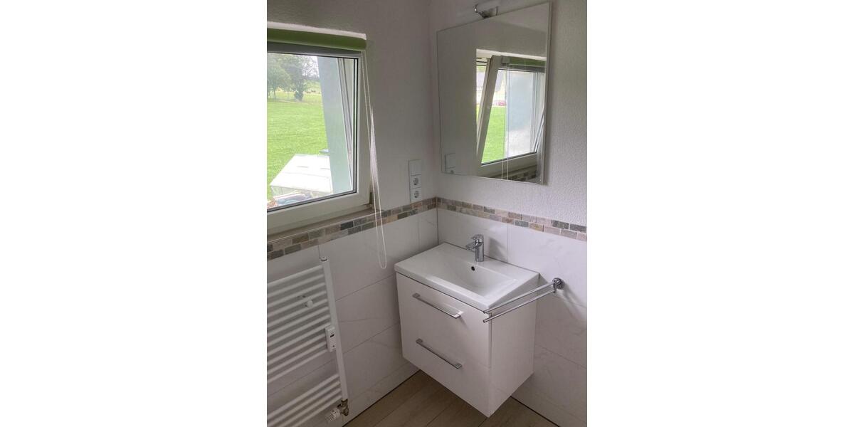 Dachgeschoßwohnung Eisenbach (Hochschwarzwald) - 4 Zimmer, 80 m&sup2;, 700&euro; | Angebot:25760671