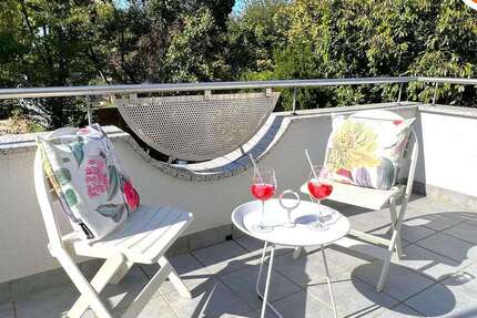 Wohnung Hockenheim - 4 Zimmer, 175 m&sup2;, 2.240&euro; | Angebot:27289898