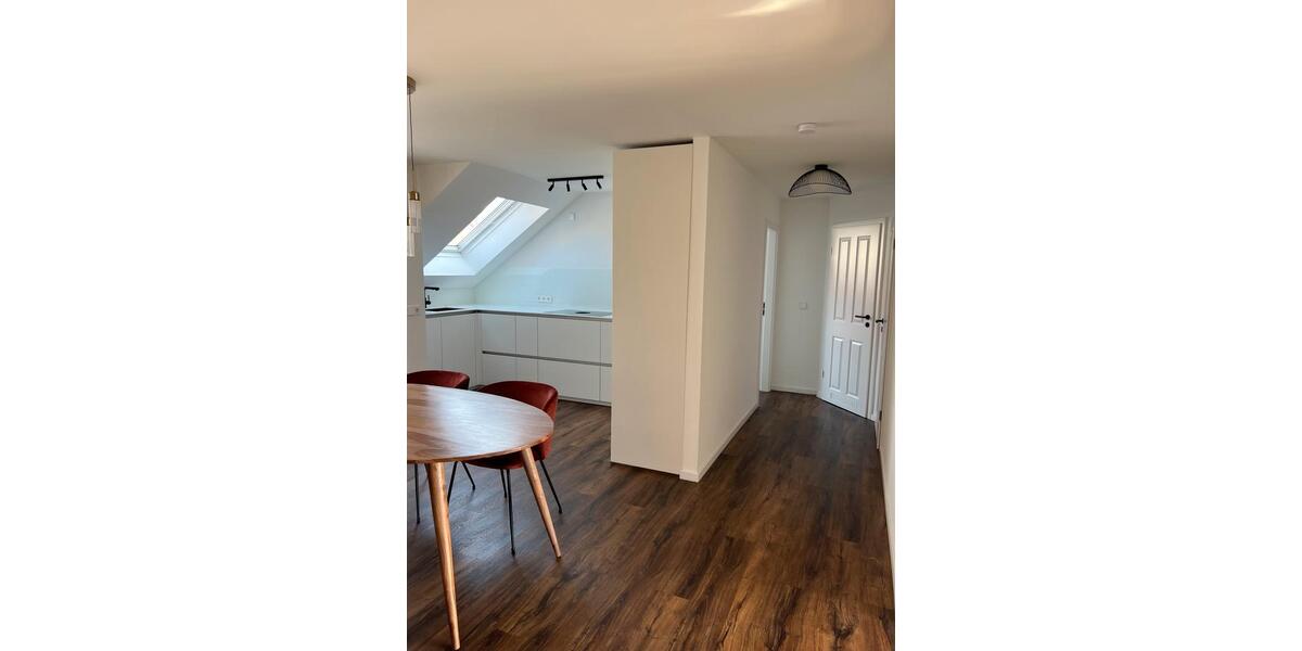 Maisonettewohnung renoviert+möbliert+2xBalkon+EBK+TG+Klimaanlage 3.5 zimmer
