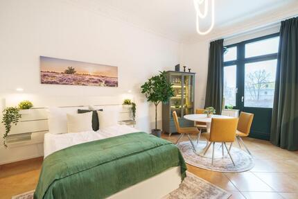 Wohnen auf Zeit Dresden Neustadt - 1 Zimmer, 40 m&sup2;, 95&euro; | Angebot:25238902