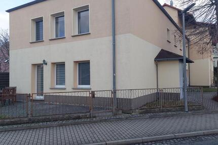 Preiswerte und gepflegte 3,5-Zimmer-Etagenwohnung mit Einbauküche 3 zimmer