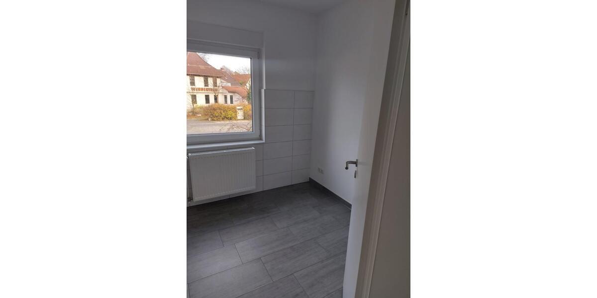 Etagenwohnung Braunschweig Lehndorf-Watenbüttel - 2 Zimmer, 64 m&sup2;, 736&euro; | Angebot:24535978