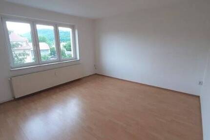 Wohnung Löbau - 3 Zimmer, 67 m&sup2;, 454&euro; | Angebot:26641658