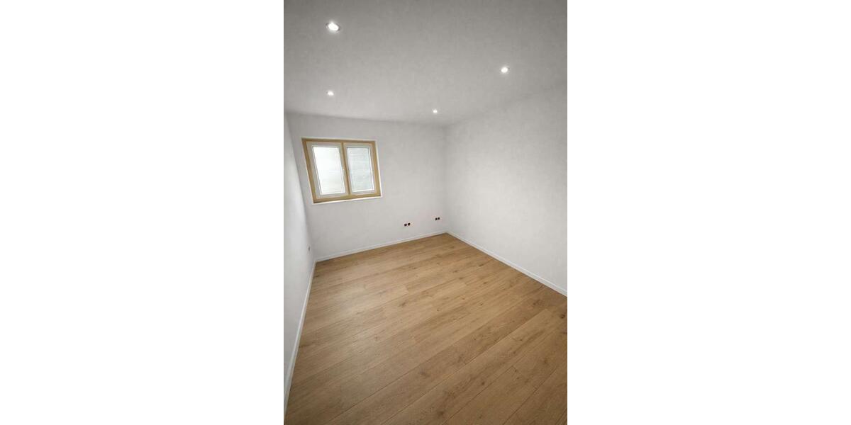 Maisonettenwohnung Wiesbaden Nordost - 3 Zimmer, 95 m&sup2;, 1.650&euro; | Angebot:26611131