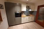 Moderne 2-Zimmer-Dachgeschoßwohnung mit Einbauküche und Balkon - zentral gelegen in Gunzenhausen