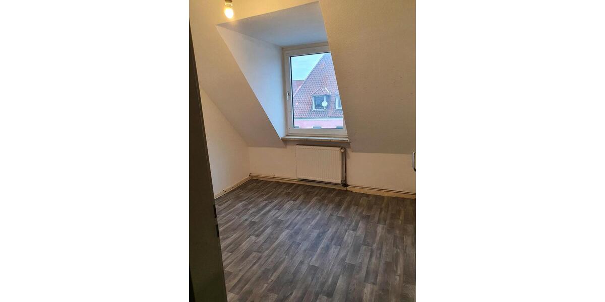 Dachgeschoßwohnung Osnabrück Fledder - 4 Zimmer, 78 m&sup2;, 750&euro; | Angebot:24103801