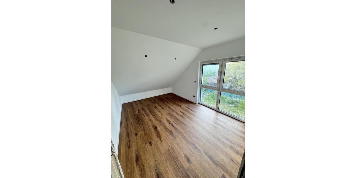 Doppelhaushälfte Scharbeutz - 5 Zimmer, 122 m&sup2;, 2.150&euro; | Angebot:26560318