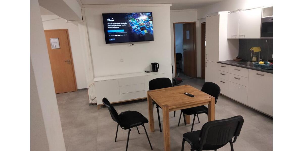 Etagenwohnung Plüderhausen - 1 Zimmer, 8 m&sup2;, 30&euro; | Angebot:24429309