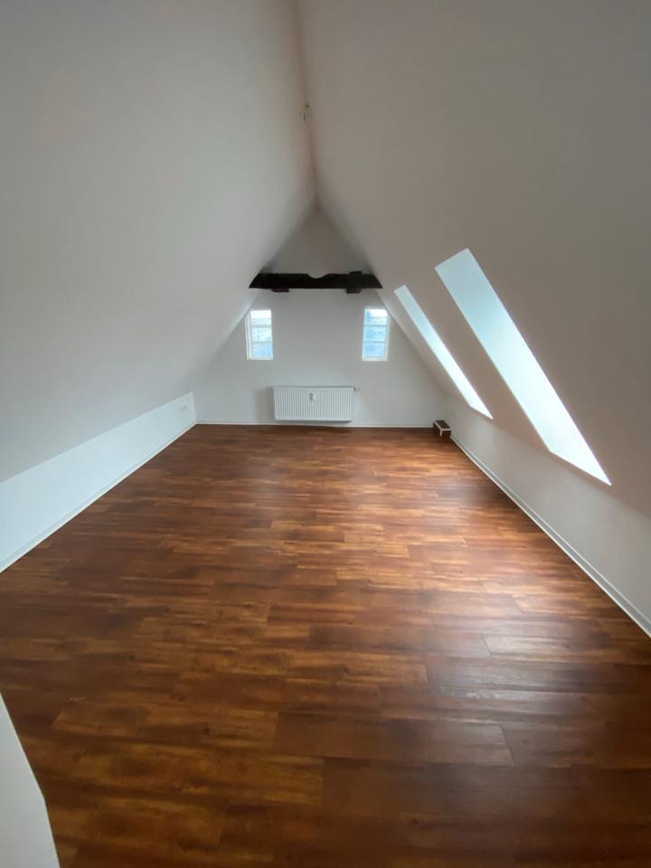3 Raum Wohnung - 110 qm Dachgeschoßwohnung in Ribnitz-Damgarten