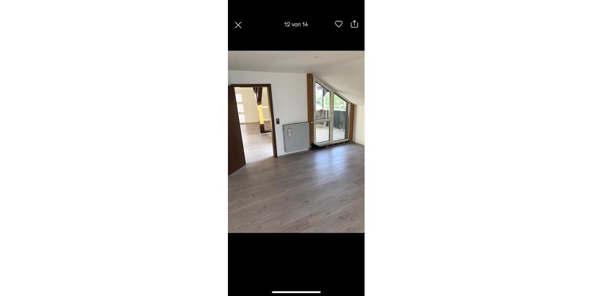 Dachgeschoßwohnung Bad Dürkheim - 2 Zimmer, 90 m&sup2;, 1.300&euro; | Angebot:24316317