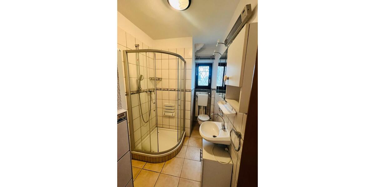 Etagenwohnung Neuwied - 4 Zimmer, 75 m&sup2;, 750&euro; | Angebot:26039898