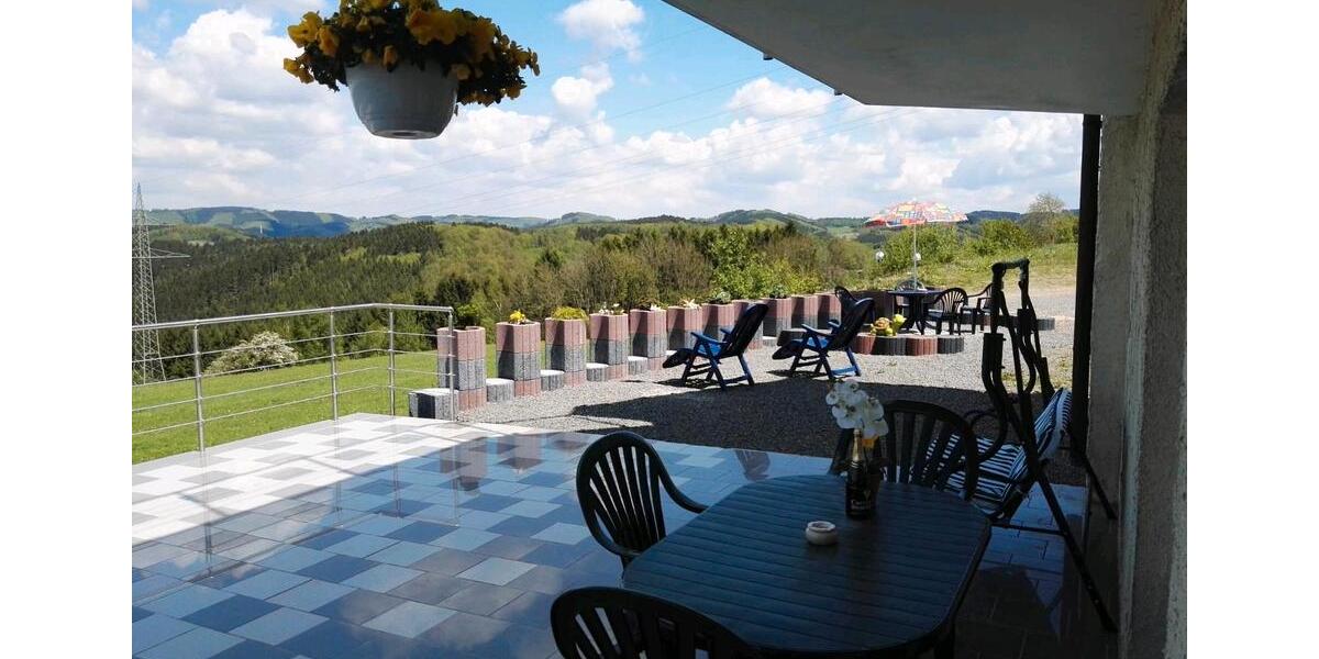 Wohnen auf Zeit Bergneustadt - 3 Zimmer, 70 m&sup2;, 1.500&euro; | Angebot:26355784