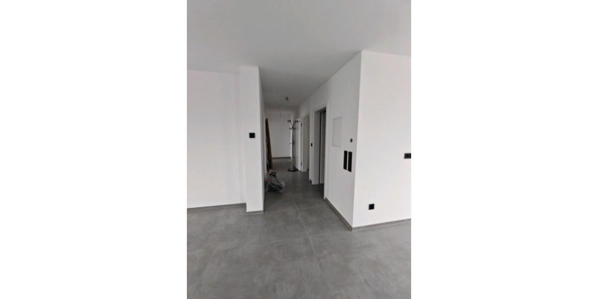 Etagenwohnung Bretten - 3 Zimmer, 76 m&sup2;, 1.300&euro; | Angebot:25614639