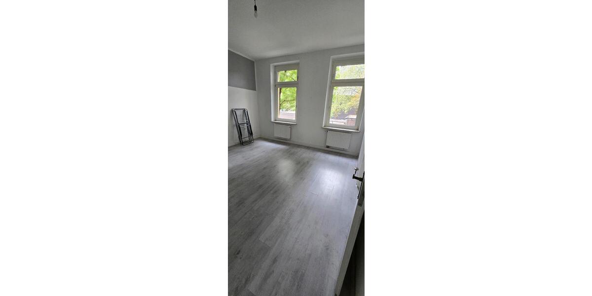 Etagenwohnung Duisburg Duisburg-Mitte - 3 Zimmer, 87 m&sup2;, 850&euro; | Angebot:26618889