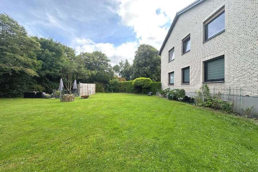 Wohnung zum Mieten in Schiffdorf-Sellstedt 650 € 102 m²