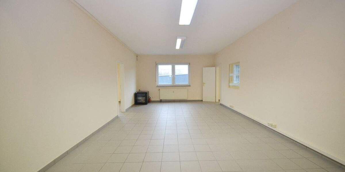 Gewerbeobjekt Bornheim Dersdorf - 3 Zimmer, 93 m&sup2;, 1.000&euro; | Angebot:25709880