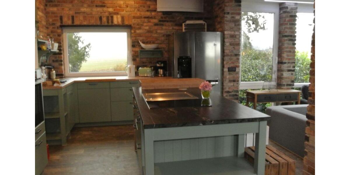 Wohnen auf Zeit Esslingen am Neckar Oberesslingen - 40 Zimmer, 29 m&sup2;, 19&euro; | Angebot:26038903