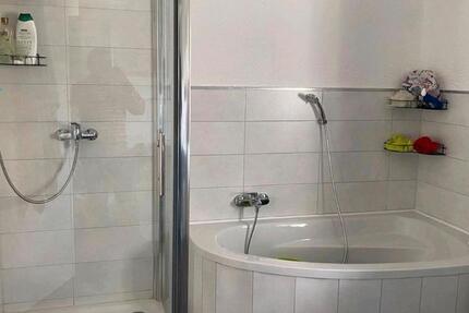 EFH in Schlüchtern 8ZKB 173qm 1100 Kalt,ab sofort zu vermieten 8 zimmer