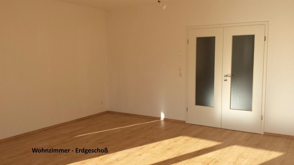 Einfamilienhaus Erkner - 3 Zimmer, 110 m&sup2;, 1.950&euro; | Angebot:26604921