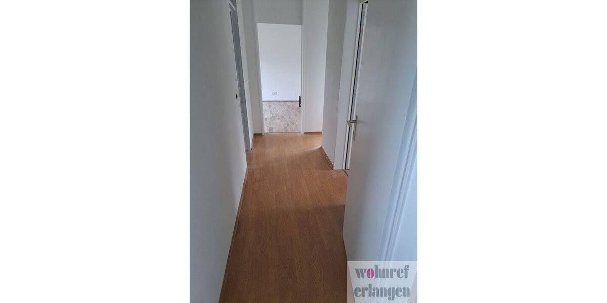 Mehrfamilienhaus, Wohnhaus Erlangen Bruck - 7 Zimmer, 240 m&sup2;, 2.660&euro; | Angebot:26092444
