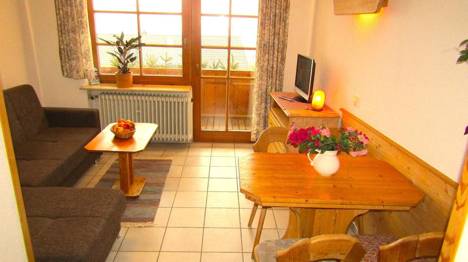 Wohnen auf Zeit Oberreute - 2 Zimmer, 45 m&sup2;, 1.100&euro; | Angebot:24356830