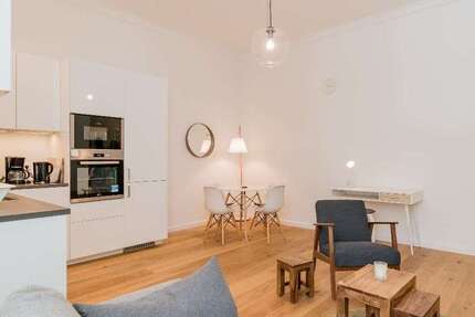 Wohnung Berlin Mitte - 2 Zimmer, 60 m&sup2;, 1.600&euro; | Angebot:27302334