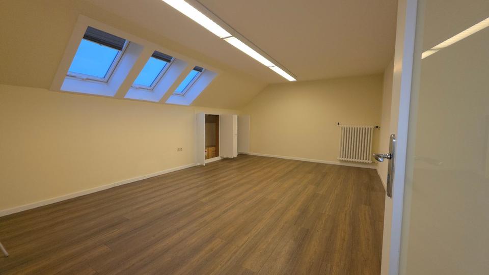 Gewerbeobjekt Oldenburg in Holstein - 1.300&euro; | Angebot:24788670