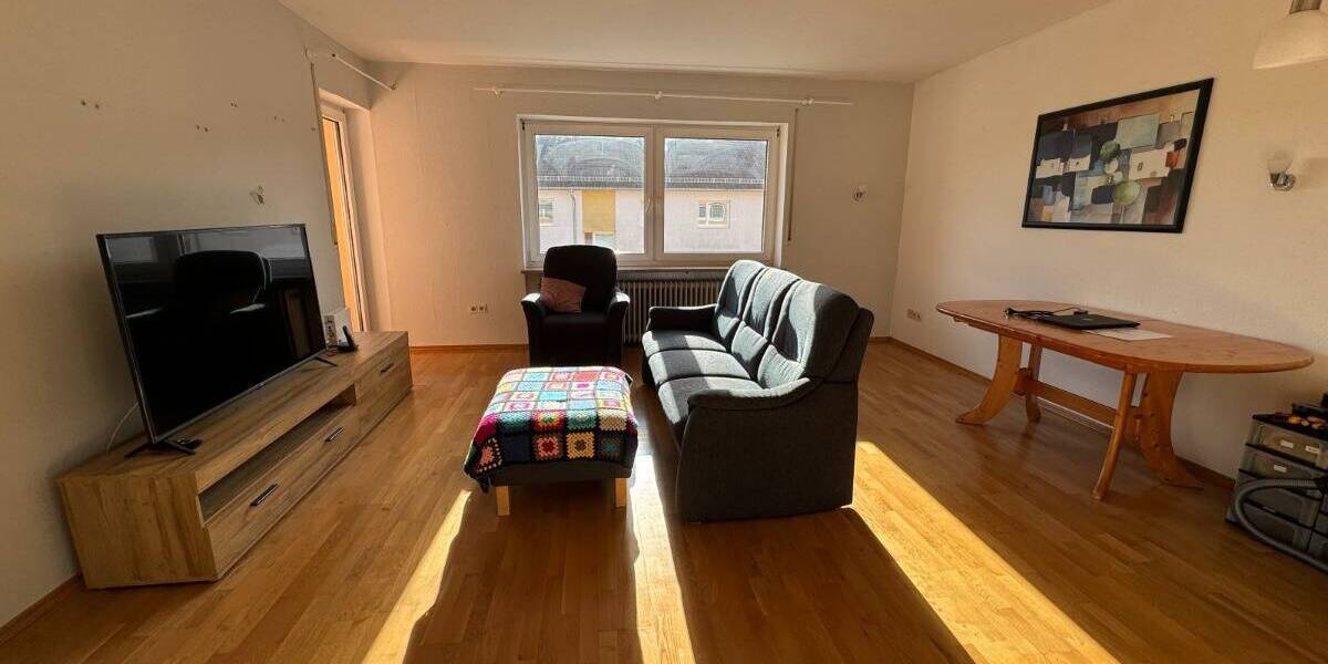 Etagenwohnung Ansbach - 3 Zimmer, 83 m&sup2;, 750&euro; | Angebot:26657008