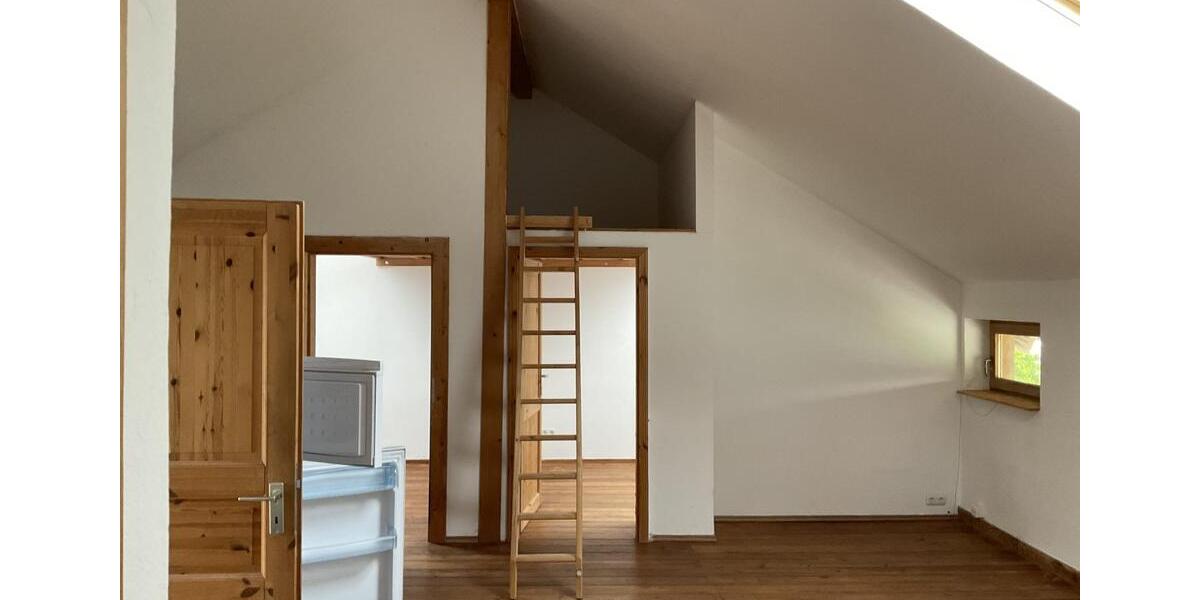 Etagenwohnung Pfaffing - 3 Zimmer, 90 m&sup2;, 900&euro; | Angebot:26686974