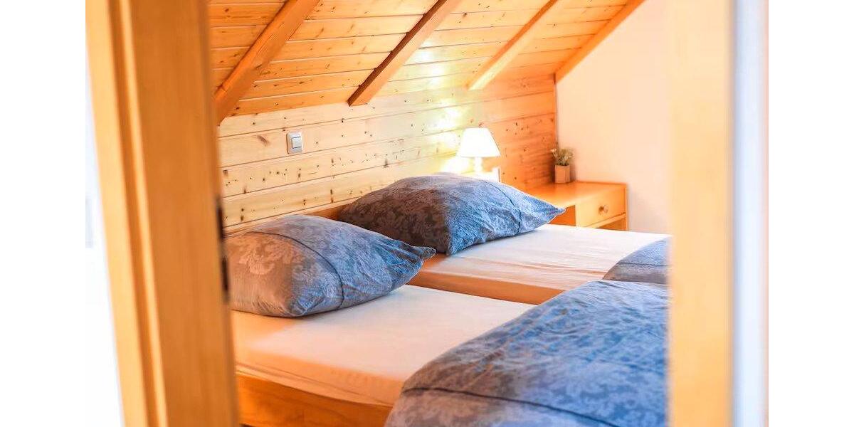 Wohnen auf Zeit Wüstenrot - 3 Zimmer, 95 m&sup2;, 25&euro; | Angebot:26701164