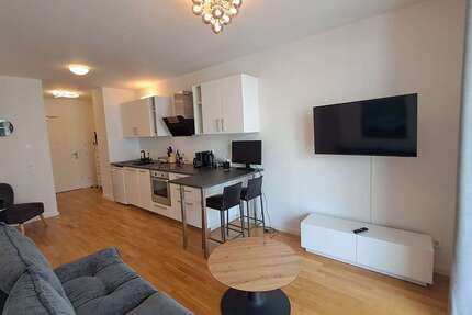 Zimmer Frankfurt Bockenheim - 2 Zimmer, 1.350&euro; | Angebot:27034198
