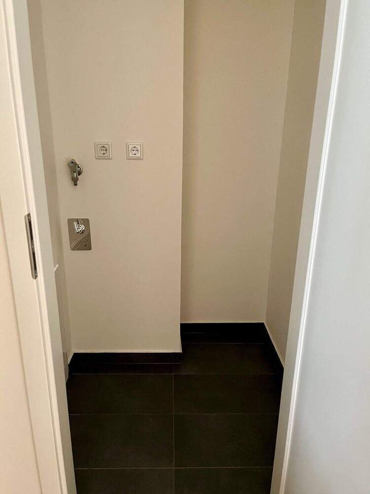 Großzügige, möblierte 1-Zimmer-Wohnung zum Erstbezug!
