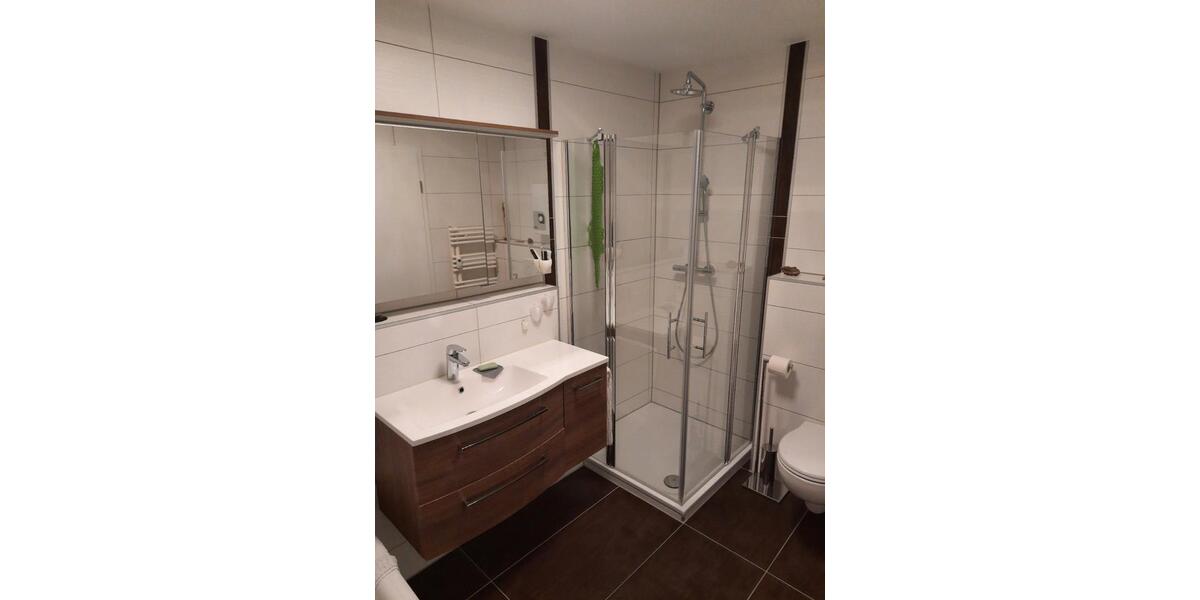 Erdgeschoßwohnung Heßdorf - 3 Zimmer, 120 m&sup2;, 1.250&euro; | Angebot:26396884